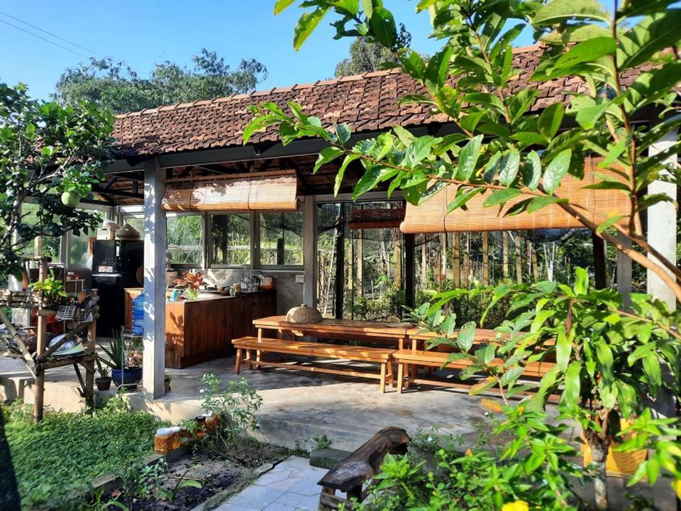 Vuon Nha Ngoai Garden Homestay โฮจิมินห์ซิตี้ ภายนอก รูปภาพ